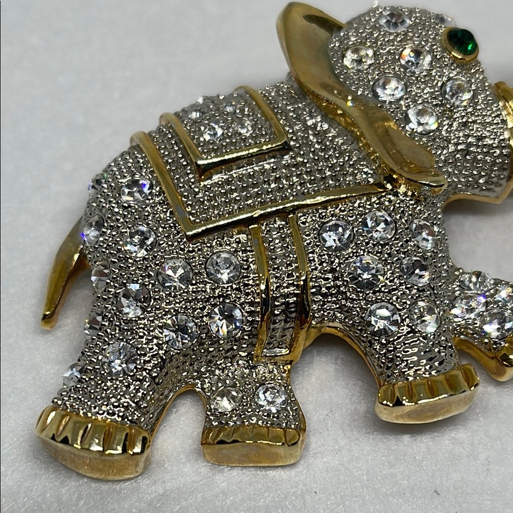 Exceptional Gold and Silver tone vintage large Elephant Brooch pin - Picture 4 of 13
